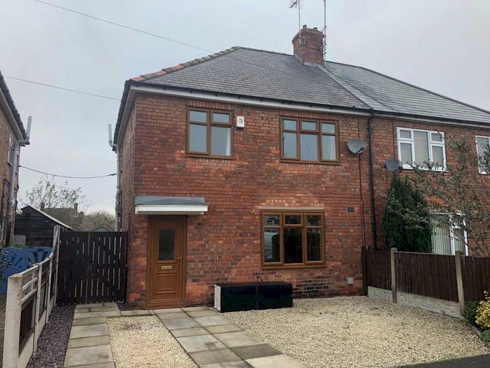 3 Bedroom House To Rent In Leafield, Retford, DN22
