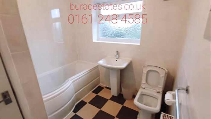 4 Bedroom Semi Detached House To Rent In Mauldeth Road West, Withington, Manchester, M20