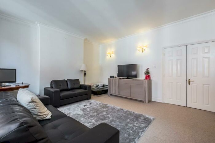 2 Bedroom Apartment To Rent In Carter Lane, Epc:D, EC4V