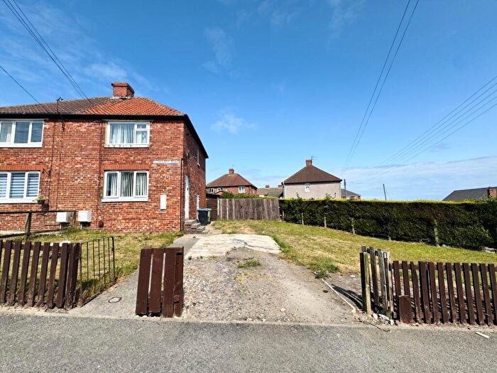 2 Bedroom Semi-Detached House For Sale In Glenhurst Road, Peterlee, County Durham, SR8