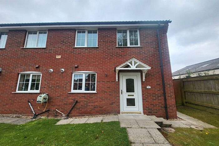 3 Bedroom Semi-Detached House To Rent In Boothby Close, Kirton, Boston, PE20