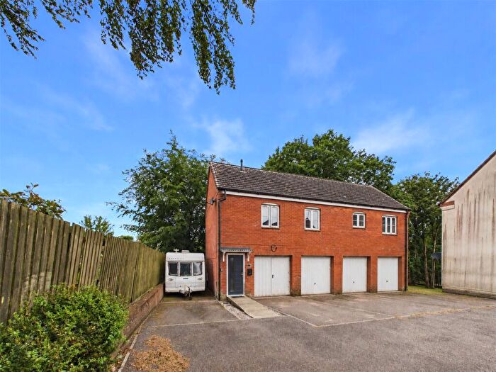 2 Bedroom House For Sale In Hawks Drive, Tiverton, Devon, EX16