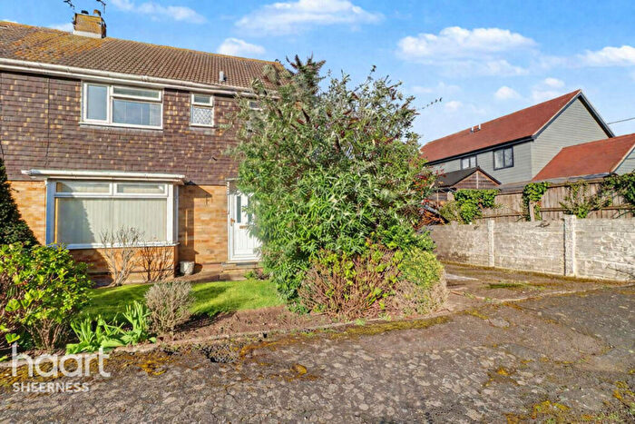 3 Bedroom Semi Detached House For Sale In Howard Close, Sheerness, ME12