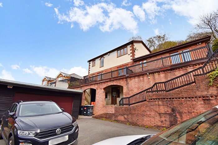 5 Bedroom Detached House For Sale In Gwastod Farm, Cwmtillery, NP13