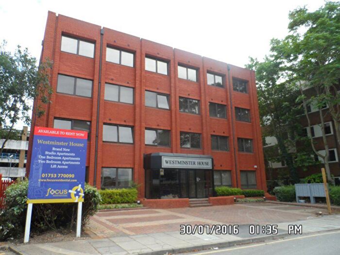 1 Bedroom Flat To Rent In Town Centre, SL1