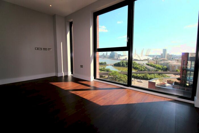 1 Bedroom Apartment To Rent In Avalon Point, E14