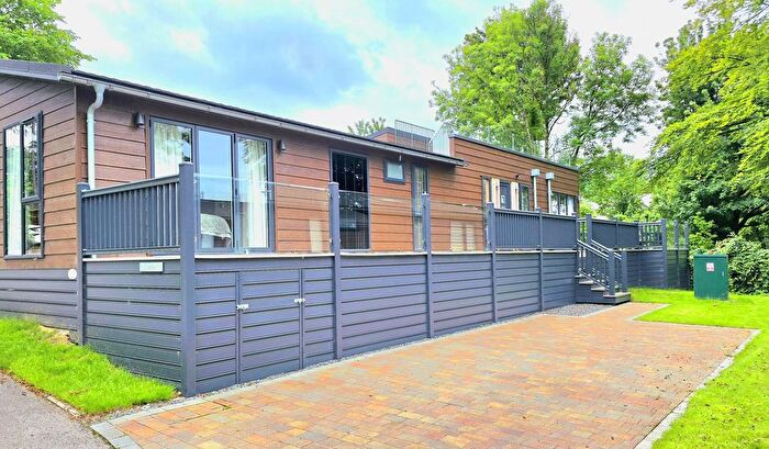4 Bedroom Park Home For Sale In Fallbarrow Holiday Park, Rayrigg Road, Windermere, LA23