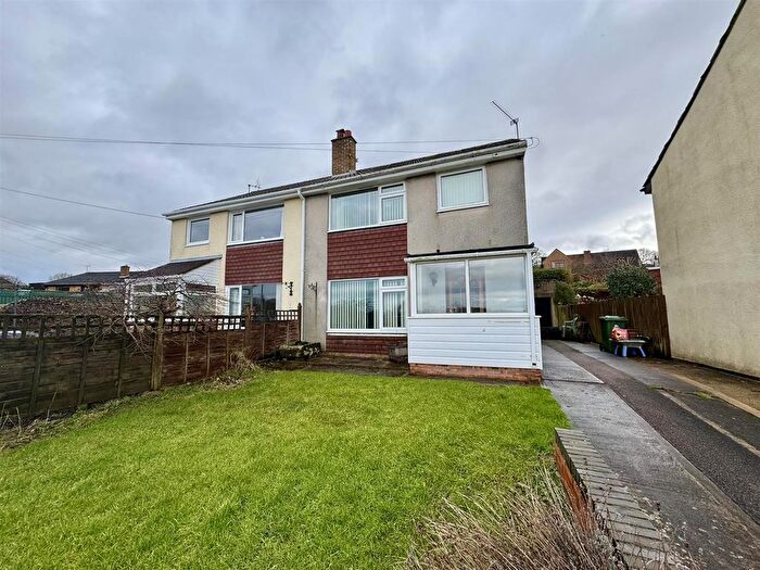 3 Bedroom Semi-Detached House To Rent In St. Margarets Road, Ruardean, GL17