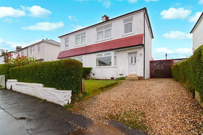2 Bedroom Detached House For Sale In Braefield Drive, Thornliebank, Glasgow, East Renfrewshire, G46