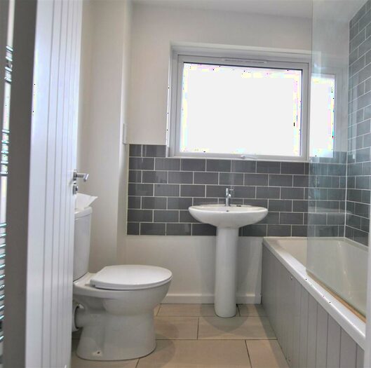 House To Rent In Tracy Close, Hengrove, Bristol, BS14