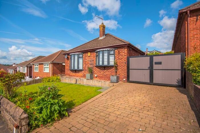 3 Bedroom Bungalow For Sale In Bents Crescent, Coal Aston, Dronfield, S18