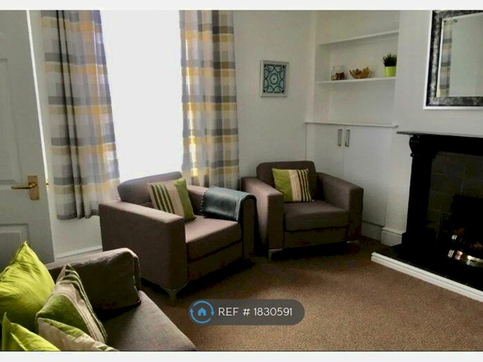 2 Bedroom Semi-Detached House To Rent In High Street, Waterbeach, Cambridge, CB25