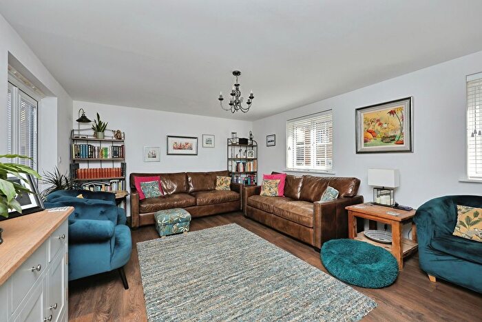 4 Bedroom Detached House For Sale In Lapwing Drive, Norwich, Norfolk, NR8
