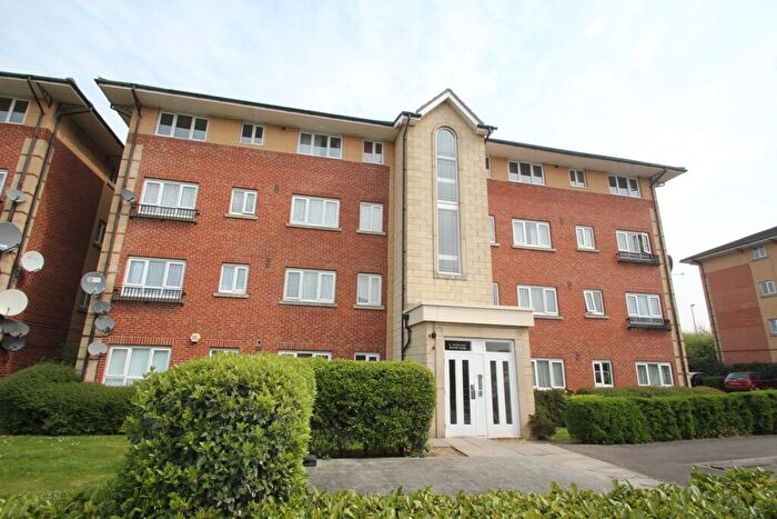 2 Bedroom Apartment For Sale In Buxton Close, Edmonton, N9