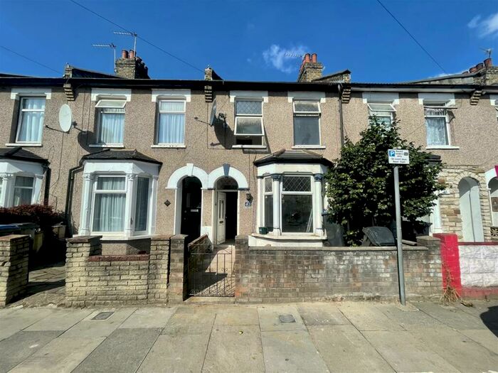 2 Bedroom Terraced House To Rent In Haselbury Road, London, N18