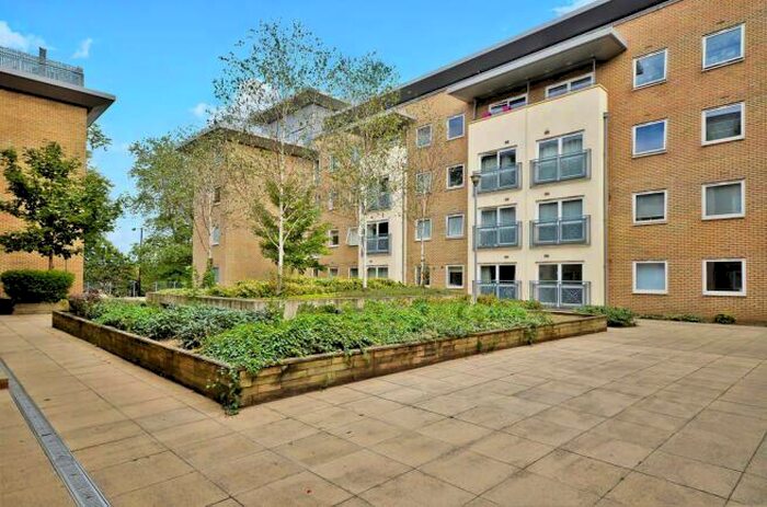 2 Bedroom Apartment To Rent In Gean Court, Cline Road, Bounds Green, London, N11