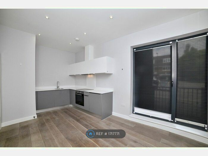 1 Bedroom Flat To Rent In Ruislip, Middx, HA4