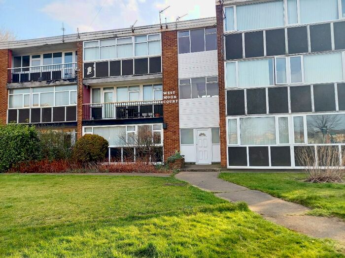 2 Bedroom Flat To Rent In West Moor Court, West Moor, NE12