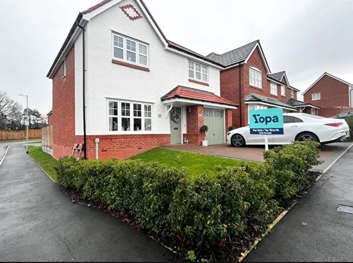 4 Bedroom Detached House For Sale In Cae Onnen, Wrexham, LL11