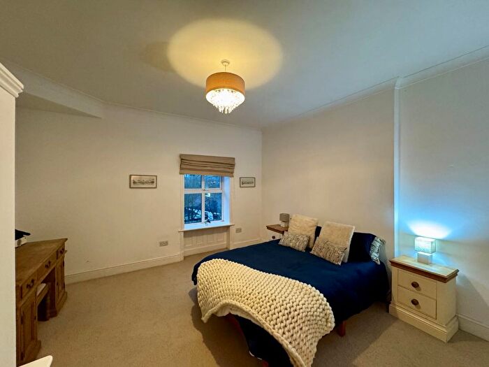2 Bedroom End Of Terrace House For Sale In Lowerhouse Lane, Burnley, BB12
