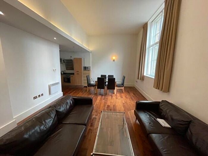 2 Bedroom Apartment To Rent In Holly Street, Sheffield, S1