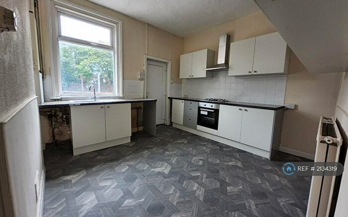 2 Bedroom Terraced House To Rent In Seymour Street, Denton, Manchester, M34