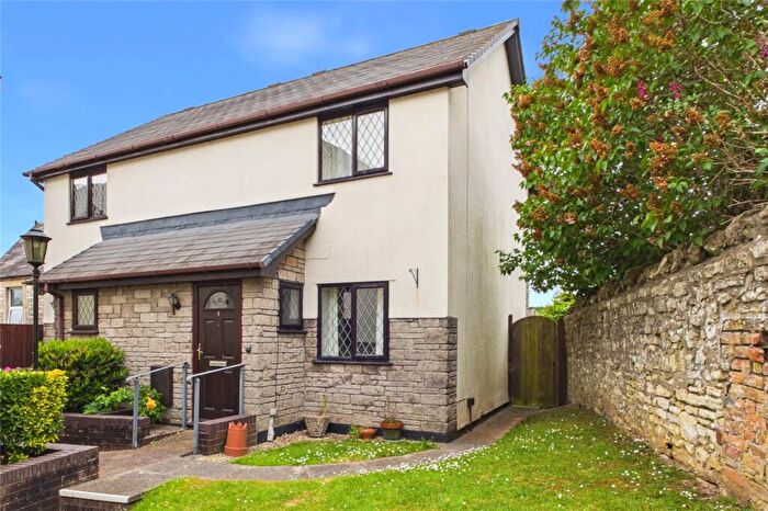 2 Bedroom Retirement Property For Sale In Stanley Court, Midsomer Norton, Radstock, Somerset, BA3