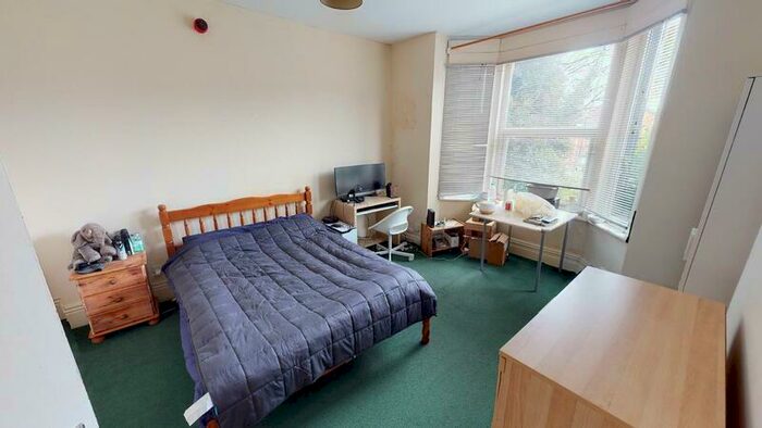 1 Bedroom End Of Terrace House To Rent In Burley Road, Burley, Leeds, LS4