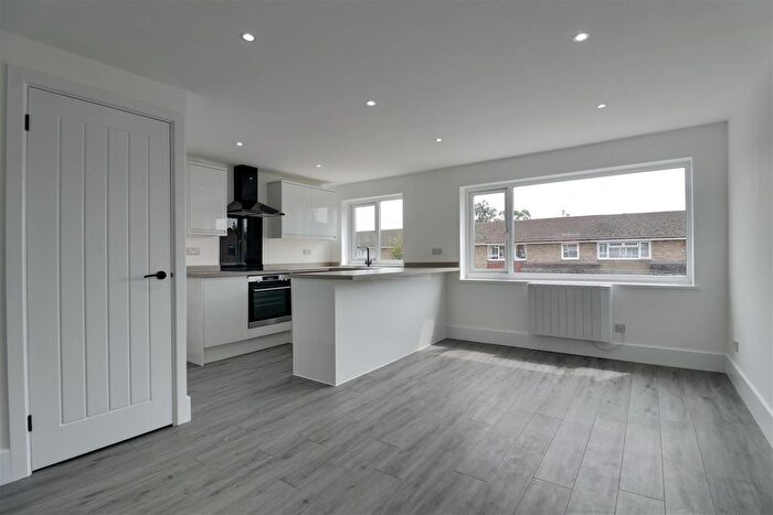 1 Bedroom Flat For Sale In Chidham Close, Havant, PO9