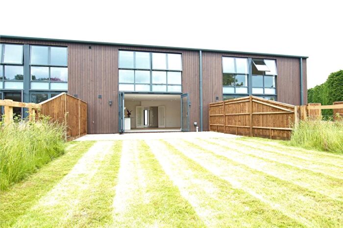3 Bedroom Barn Conversion To Rent In Wildmoor, Sherfield-on-Loddon, Hook, RG27