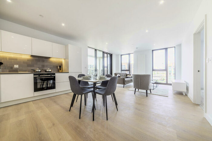 1 Bedroom Apartment To Rent In Pinnacle House, Schooner Road, Royal Wharf, London, E16