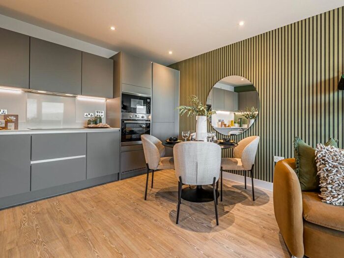 2 Bedroom Flat For Sale In Newmarket Road, Teversham, Cambridge, CB5