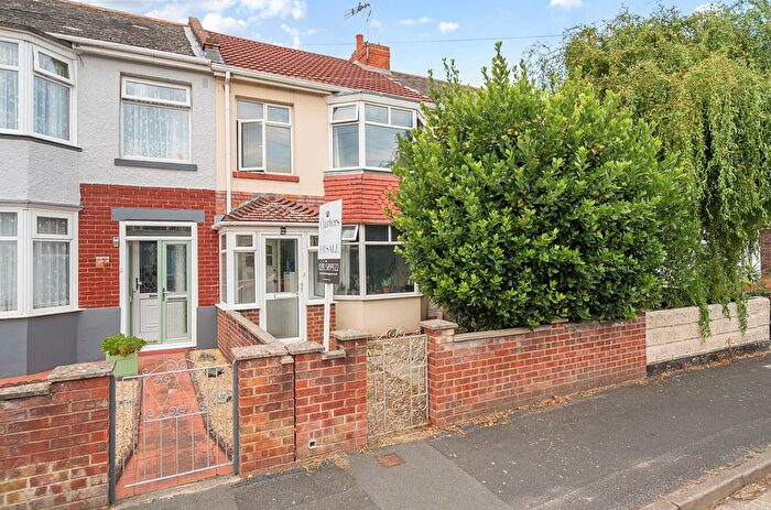 3 Bedroom Terraced House For Sale In Grange Crescent, Gosport, Hampshire, PO12