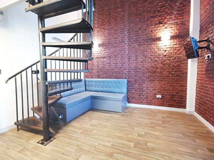 2 Bedroom Flat To Rent In Manor Court, Newcastle Upon Tyne, NE2