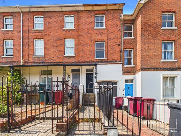 2 Bedroom Apartment To Rent In Jesse Terrace, Reading, Berkshire, RG1