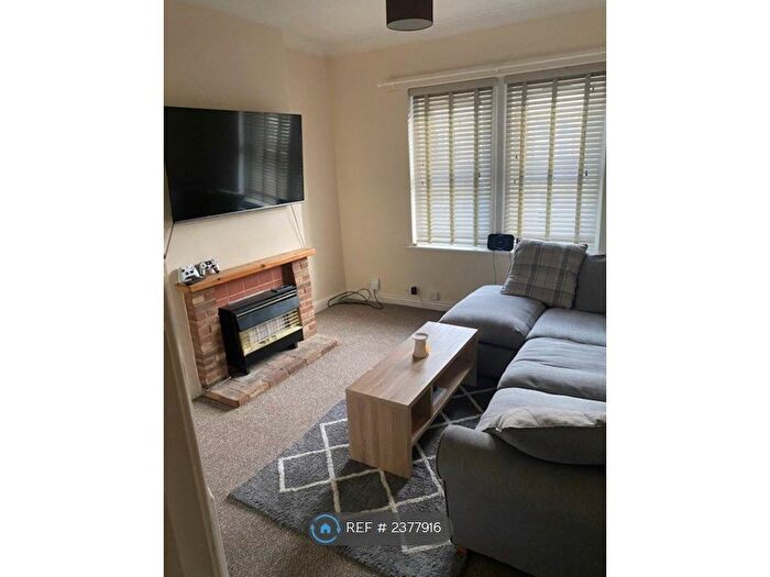 1 Bedroom Flat To Rent In Regent Grove, Harrogate, HG1