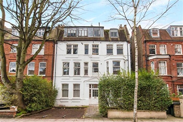 2 Bedroom Flat For Sale In Greencroft Gardens, London, NW6