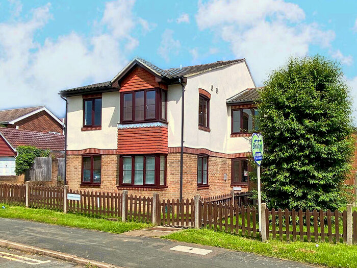 1 Bedroom Apartment To Rent In The Meadows, Ash, GU12