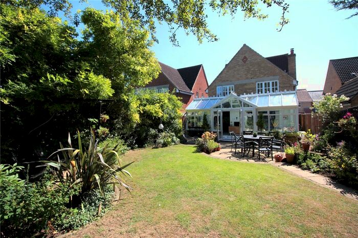 4 Bedroom Detached House To Rent In Bridge Street, Laindon, Basildon, SS15