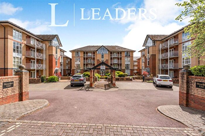 1 Bedroom Apartment For Sale In Winn Road, Southampton, Hampshire, SO17
