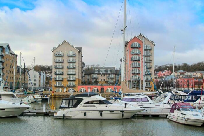 2 Bedroom Flat To Rent In Centre Quay - Portishead Marina, BS20