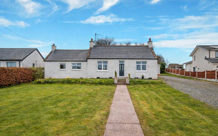 4 Bedroom Detached Bungalow For Sale In Gasstown, Dumfries, DG1