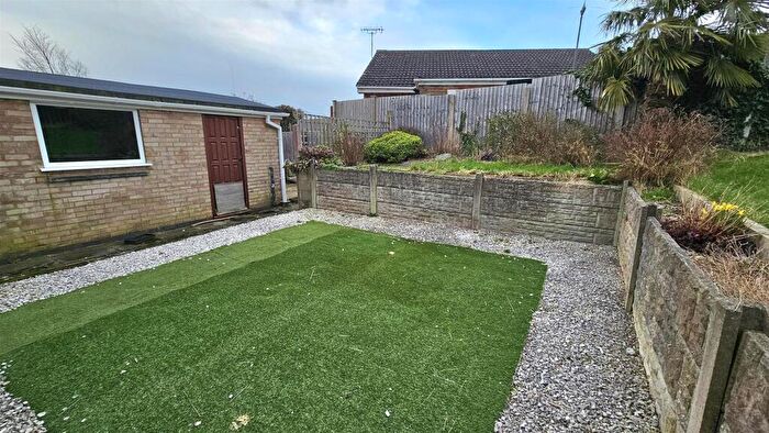 2 Bedroom Bungalow To Rent In Manifold Drive, Nottingham, NG16