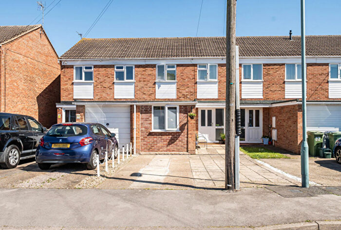 3 Bedroom Terraced House For Sale In Long Eights, Northway, Tewkesbury, Gloucestershire, GL20