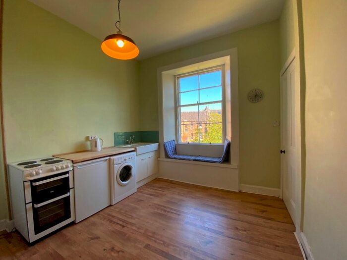 1 Bedroom Flat To Rent In Inverleith Avenue, Inverleith, Edinburgh, EH3