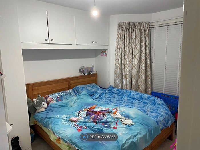 4 Bedroom Terraced House To Rent In Balfour Road, Ilford, IG1