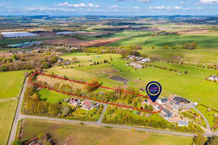 2 Bedroom Detached House For Sale In Kettlehill, Cupar, KY15