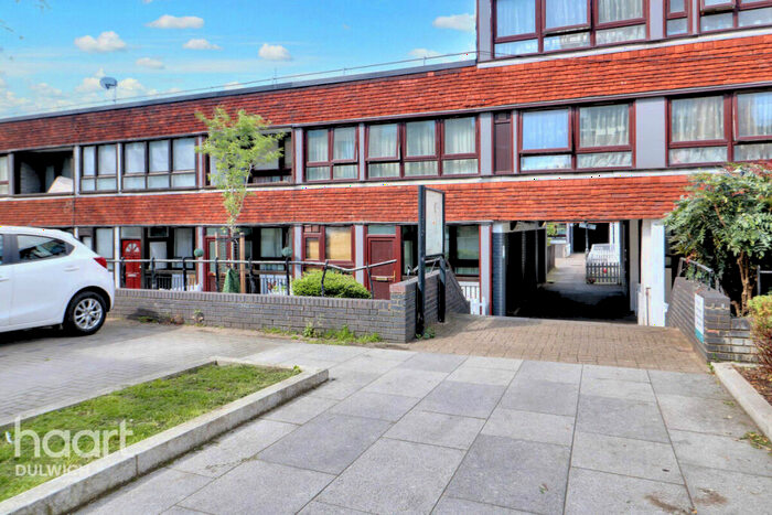 3 Bedroom Terraced House For Sale In Carlton Grove, London, SE15