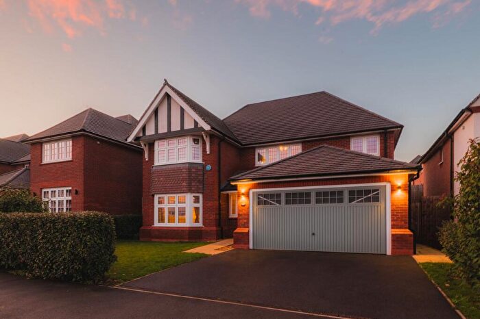 4 Bedroom Detached House For Sale In Lamb Street, Hartford, CW8
