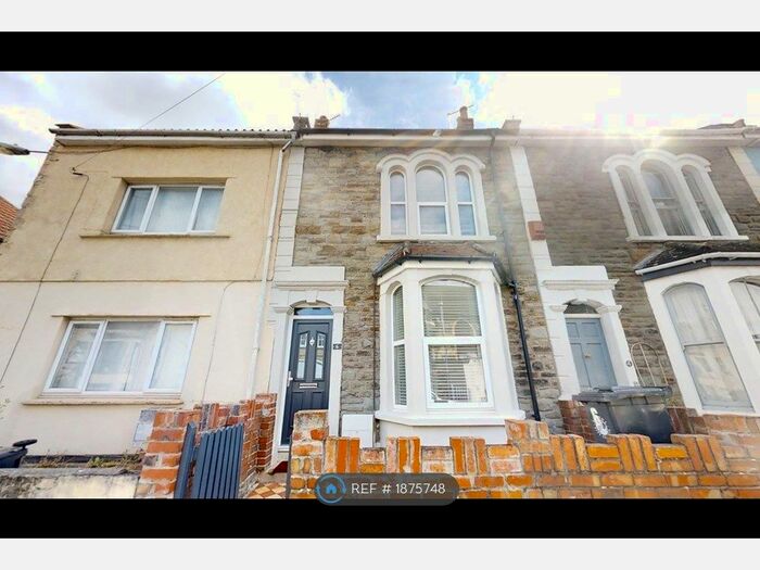 4 Bedroom Terraced House To Rent In Gilbert Road, Redfield, Bristol, BS5